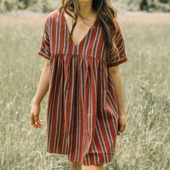 Listicle Dresses & Skirts - Listicle Boho Striped Print Babyboll Tunic Dress